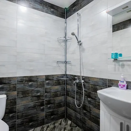 דירה 1bd Next To Womens Market And Sofia's Gems By Flat Mаnаger *